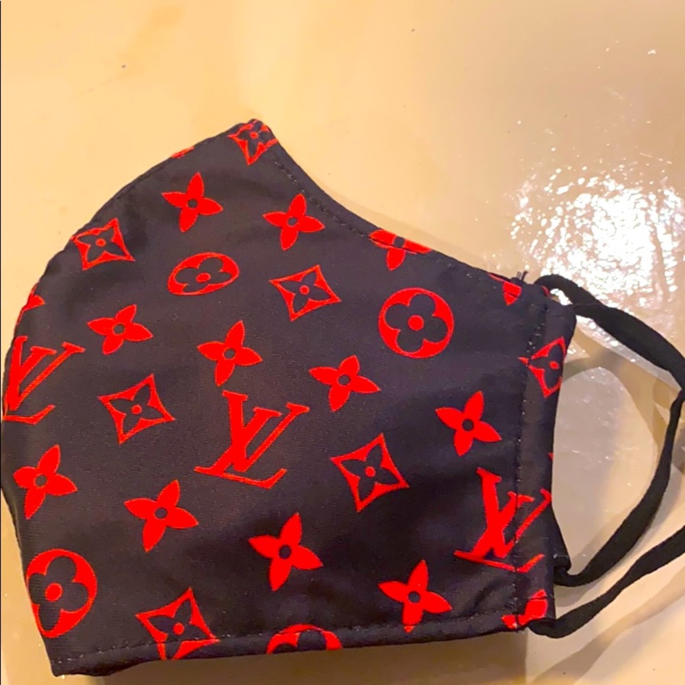 Super cute black and red face mask